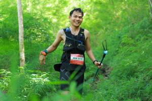 BIB: 2015
                            <button type="button" onclick="openModal(22097010)" class="btn btn-primary btn-sm float-right btn-popup" data-toggle="modal" data-target=".modal-high-quality">
                        <i class="fas fa-shopping-cart"></i> Add to Cart
                    </button>
                                            <button type="button" onclick="isThisMe(22097010, true)" class="btn btn-success btn-sm float-right btn-popup btn-isme hidden" data-toggle="tooltip" data-placement="bottom" title="นี่คือรูปของคุณใช่ไหม คลิกที่นี่เพื่อเอาเข้าอัลบั้ม">
                        <i class="fas fa-plus"></i> Add to album
                    </button>
                    <button type="button" onclick="isThisMe(22097010, false)" class="btn btn-warning btn-sm float-right btn-popup btn-isnotme hidden">
                        <i class="fas fa-ban"></i> Remove from album
                    </button>